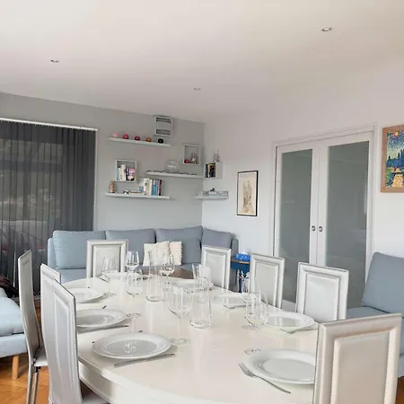 Holiday home Superbe Maison Avec Jardin, Proche Plage, Chiens Admis - Fr-1-542-25